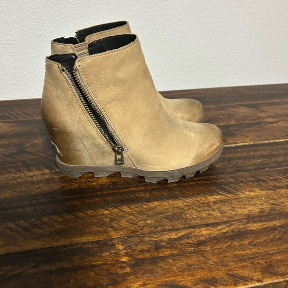 Sorel Wedge Booties - Picture 4 of 5